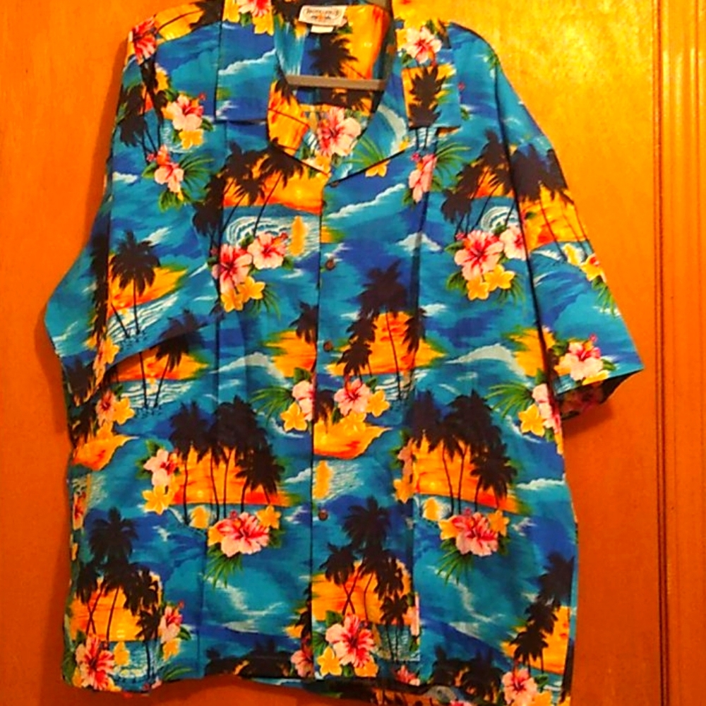 4xl new without tags, excellent condition